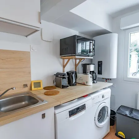 Lovely Fully Renovated T2 For 4 People Prime Location * Arcachon